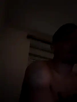 Zoltanioan26 online show from November 2025 03:14:02 PM