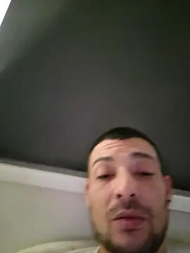 Snapshot of Zoltanioan26 chatting on January 2026 10:30:01 AM Zoltanioan26 online show from January 2026 10:30:01 AM