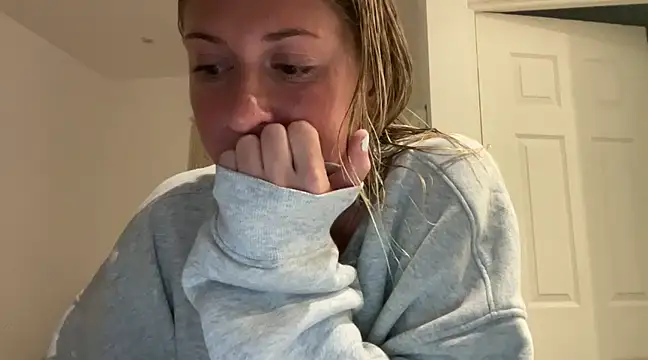 Snapshot of Aggbb chatting on February 2025 12:05:02 PM Aggbb online show from February 2025 12:05:02 PM