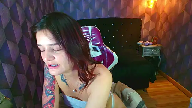 LiaHarryis online show from March 2026 06:35:02 PM