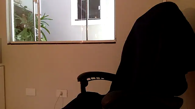 Smoker Ginger online show from March 2026 11:21:02 AM