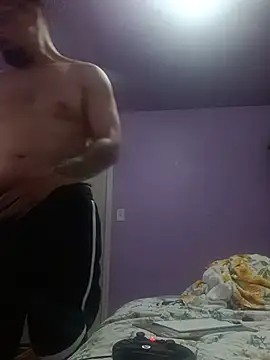 Snapshot of doubleheadedcock4 chatting on July 2026 04:29:01 AM doubleheadedcock4 online show from July 2026 04:29:01 AM