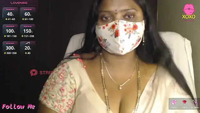 Snapshot of vani-09 chatting on December 2024 08:28:02 PM vani-09 online show from December 2024 08:28:02 PM