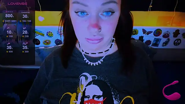 EllieOz online show from March 2025 03:29:02 PM