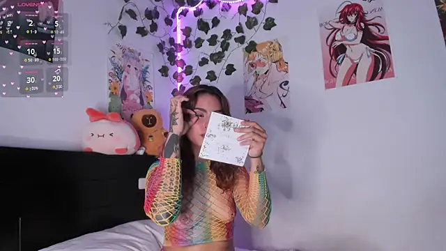 Violette-Ramirez01 online show from December 2024 09:06:01 PM