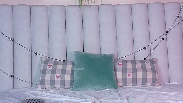 Snapshot of nahomi_campbell chatting on February 2026 07:42:02 PM nahomi campbell online show from February 2026 07:42:02 PM