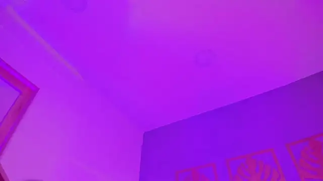 Snapshot of majo_rosse_ chatting on May 2026 07:33:01 PM majo rosse online show from May 2026 07:33:01 PM