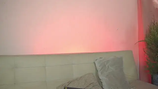 roselinedior online show from March 2025 04:13:01 PM