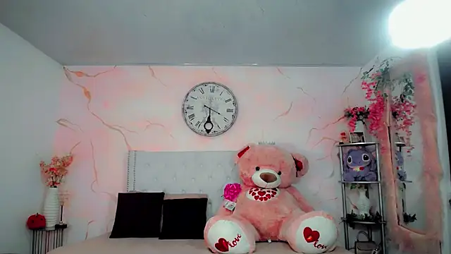 Snapshot of maria_camilacms chatting on February 2026 06:01:02 PM maria camilacms online show from February 2026 06:01:02 PM