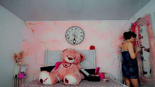 Snapshot of maria_camilacms chatting on March 2026 06:04:02 PM maria camilacms online show from March 2026 06:04:02 PM