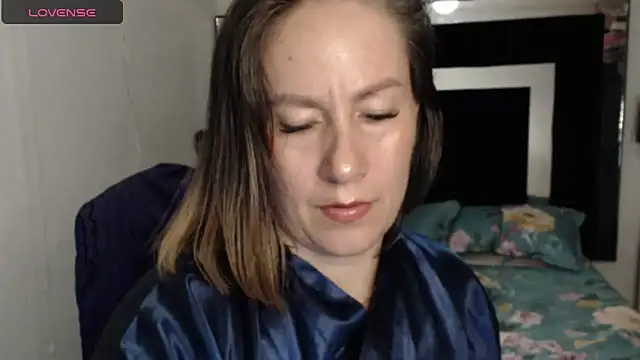 Snapshot of CATRINA-83 chatting on May 2026 11:23:04 PM CATRINA-83 online show from May 2026 11:23:04 PM
