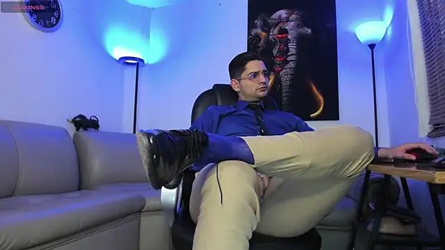 Snapshot of Nicolas_Fellener chatting on February 2026 03:32:01 AM Nicolas Fellener online show from February 2026 03:32:01 AM