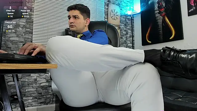 Nicolas Fellener online show from June 2026 04:37:02 AM