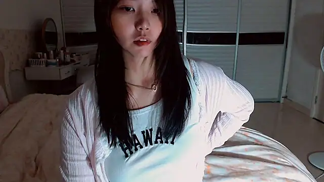 -Lucky Girl online show from May 2026 12:44:01 PM