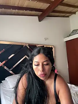Snapshot of emmyjhonson07 chatting on July 2026 04:13:01 PM emmyjhonson07 online show from July 2026 04:13:01 PM