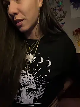  Neeka  online show from November 2025 04:34:02 AM