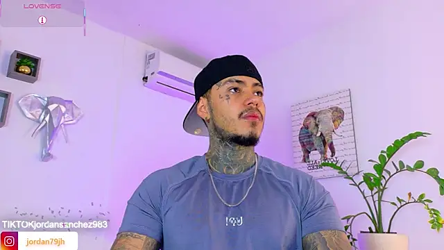 Snapshot of JordanSmiith_ chatting on June 2026 08:09:01 PM JordanSmiith online show from June 2026 08:09:01 PM