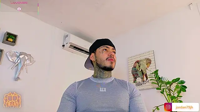 Snapshot of JordanSmiith_ chatting on June 2026 09:14:02 PM JordanSmiith online show from June 2026 09:14:02 PM
