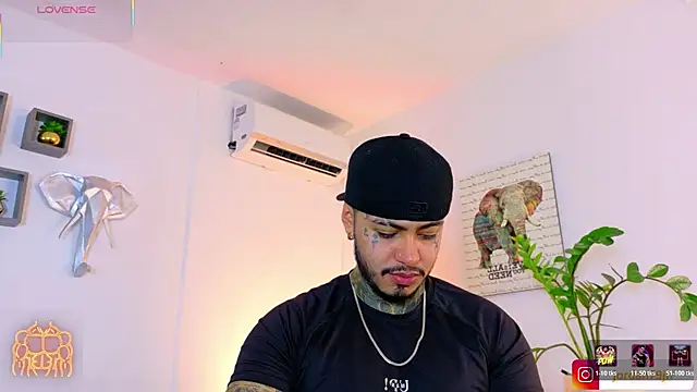 Snapshot of JordanSmiith_ chatting on July 2026 09:06:02 PM JordanSmiith online show from July 2026 09:06:02 PM