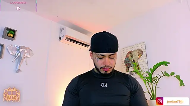 Snapshot of JordanSmiith_ chatting on July 2026 09:17:01 PM JordanSmiith online show from July 2026 09:17:01 PM
