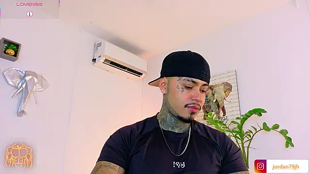 Snapshot of JordanSmiith_ chatting on July 2026 09:28:02 PM JordanSmiith online show from July 2026 09:28:02 PM