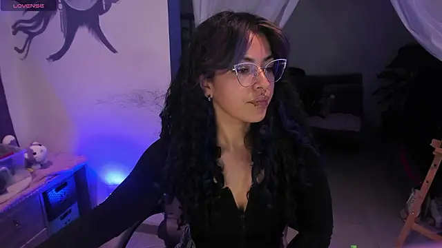 witchviolet online show from February 2026 12:26:02 AM