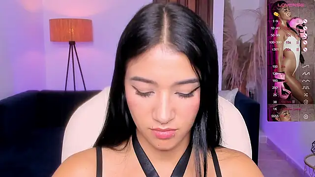 Antonella Grayy online show from February 2025 05:09:01 PM