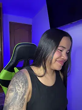 Snapshot of leila_22 chatting on February 2026 07:23:01 AM leila 22 online show from February 2026 07:23:01 AM