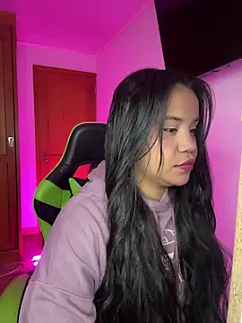 Snapshot of leila_22 chatting on February 2026 07:41:02 AM leila 22 online show from February 2026 07:41:02 AM