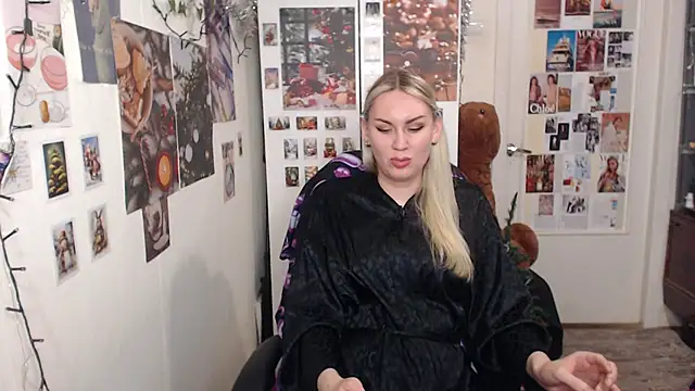 CapriScorpion online show from December 2024 12:40:02 PM