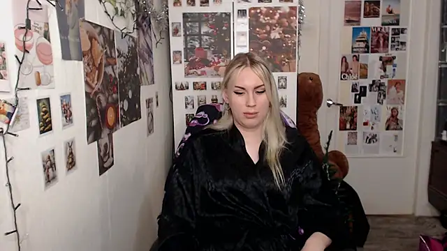 CapriScorpion online show from December 2024 08:56:01 AM