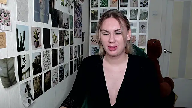 CapriScorpion online show from September 2025 11:34:02 AM