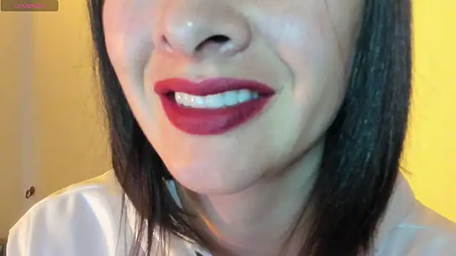 queen fetish online show from October 2025 10:38:01 AM