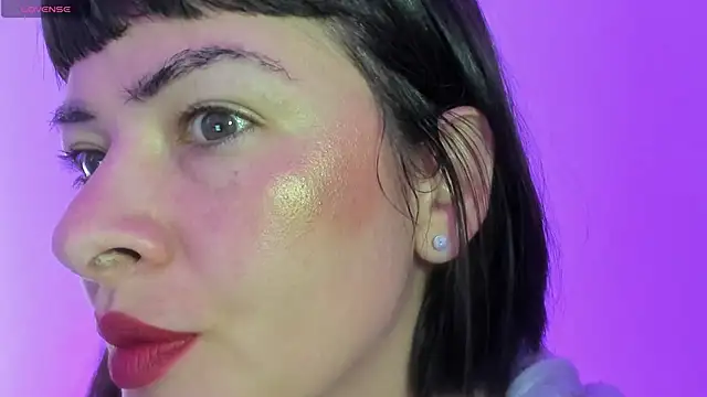 queen fetish online show from December 2025 01:18:01 PM