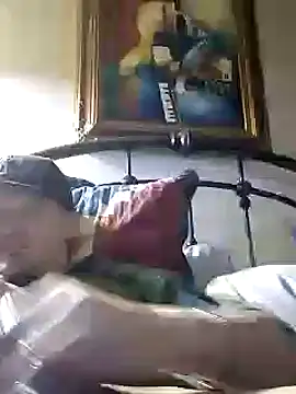 Snapshot of ironwood420 chatting on January 2025 10:45:01 AM ironwood420 online show from January 2025 10:45:01 AM