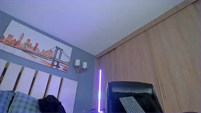 Snapshot of Bambi_gurl chatting on February 2026 02:26:01 AM Bambi gurl online show from February 2026 02:26:01 AM