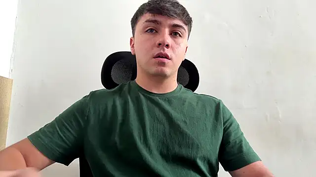 aron  cooper online show from December 2025 02:11:01 PM