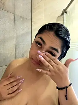 Charlotte cutee18 online show from September 2025 06:13:02 PM