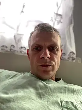 Snapshot of Arthur2288@xh chatting on February 2026 02:40:02 PM Arthur2288xh online show from February 2026 02:40:02 PM