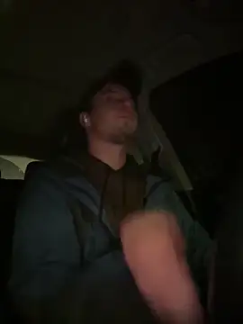 KristiDan online show from November 2025 03:47:01 PM