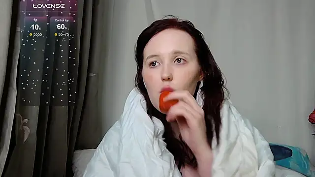 Snapshot of IrinaArt chatting on March 2025 04:05:02 AM IrinaArt online show from March 2025 04:05:02 AM