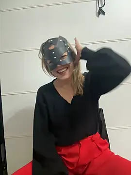 Snapshot of LadyScarlett-xk chatting on December 2024 04:53:01 PM LadyScarlett-xk online show from December 2024 04:53:01 PM