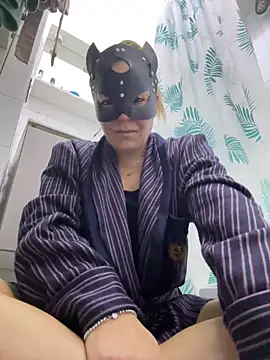 Snapshot of LadyScarlett-xk chatting on January 2025 08:19:02 AM LadyScarlett-xk online show from January 2025 08:19:02 AM