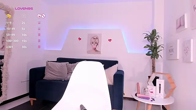 Snapshot of Kim_ev chatting on December 2024 04:42:02 AM Kim ev online show from December 2024 04:42:02 AM