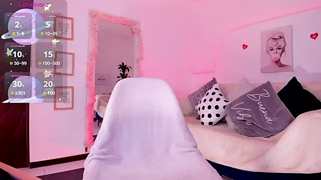 Snapshot of Kim_ev chatting on January 2025 08:18:02 AM Kim ev online show from January 2025 08:18:02 AM