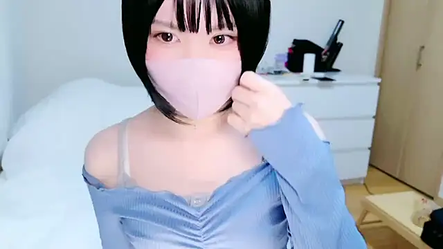 Snapshot of _HIKARU_ chatting on January 2025 03:39:01 PM HIKARU online show from January 2025 03:39:01 PM