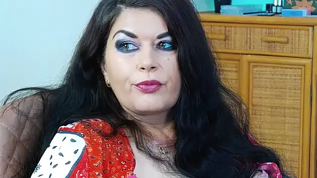 EllenGrace online show from November 2025 09:01:01 AM