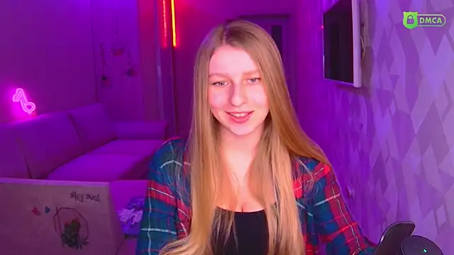 AmaliaQueen online show from December 2024 02:10:02 PM