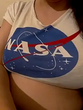 Snapshot of Zanoba-16 chatting on February 2026 04:58:02 PM Zanoba-16 online show from February 2026 04:58:02 PM