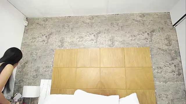 JainaRogers online show from September 2025 05:18:02 PM